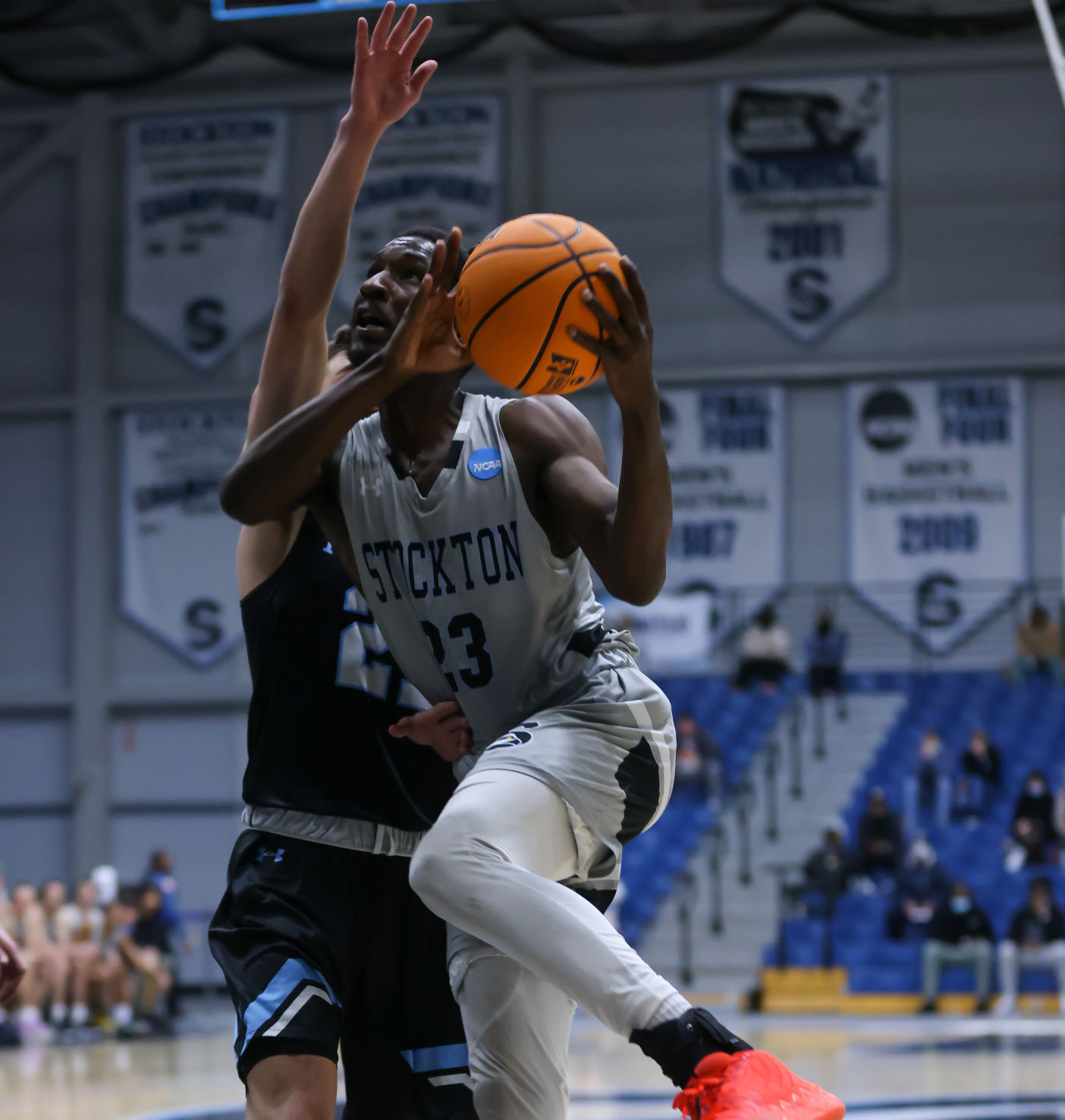 0320622-pac-spt-stockton